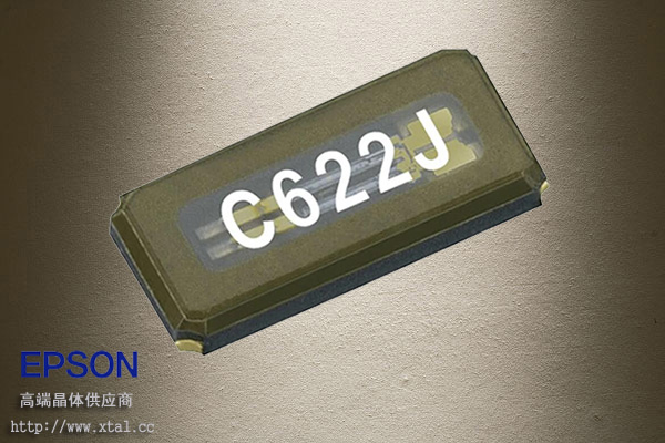 32.768KHz贴片晶振,Q13FC1350000400,FC-135, ,3215封装,12.5PF,20PPM